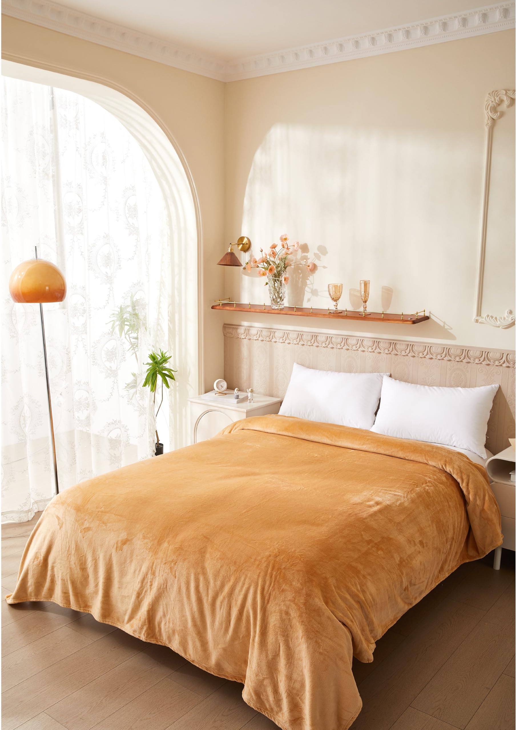 Luxury Mink Fleece Throw Blanket – Soft & Cosy