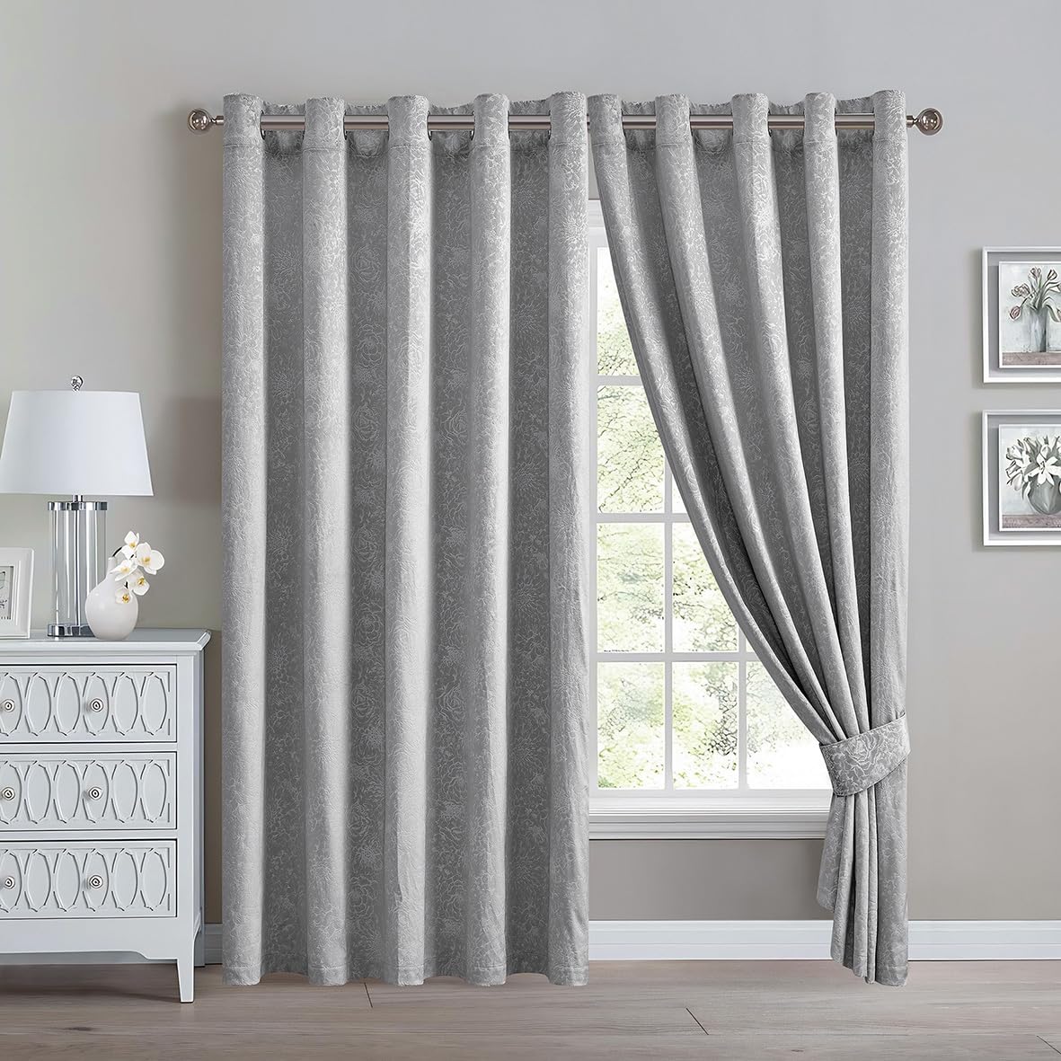 Luxury Floral Jacquard Velvet Curtains – Pair