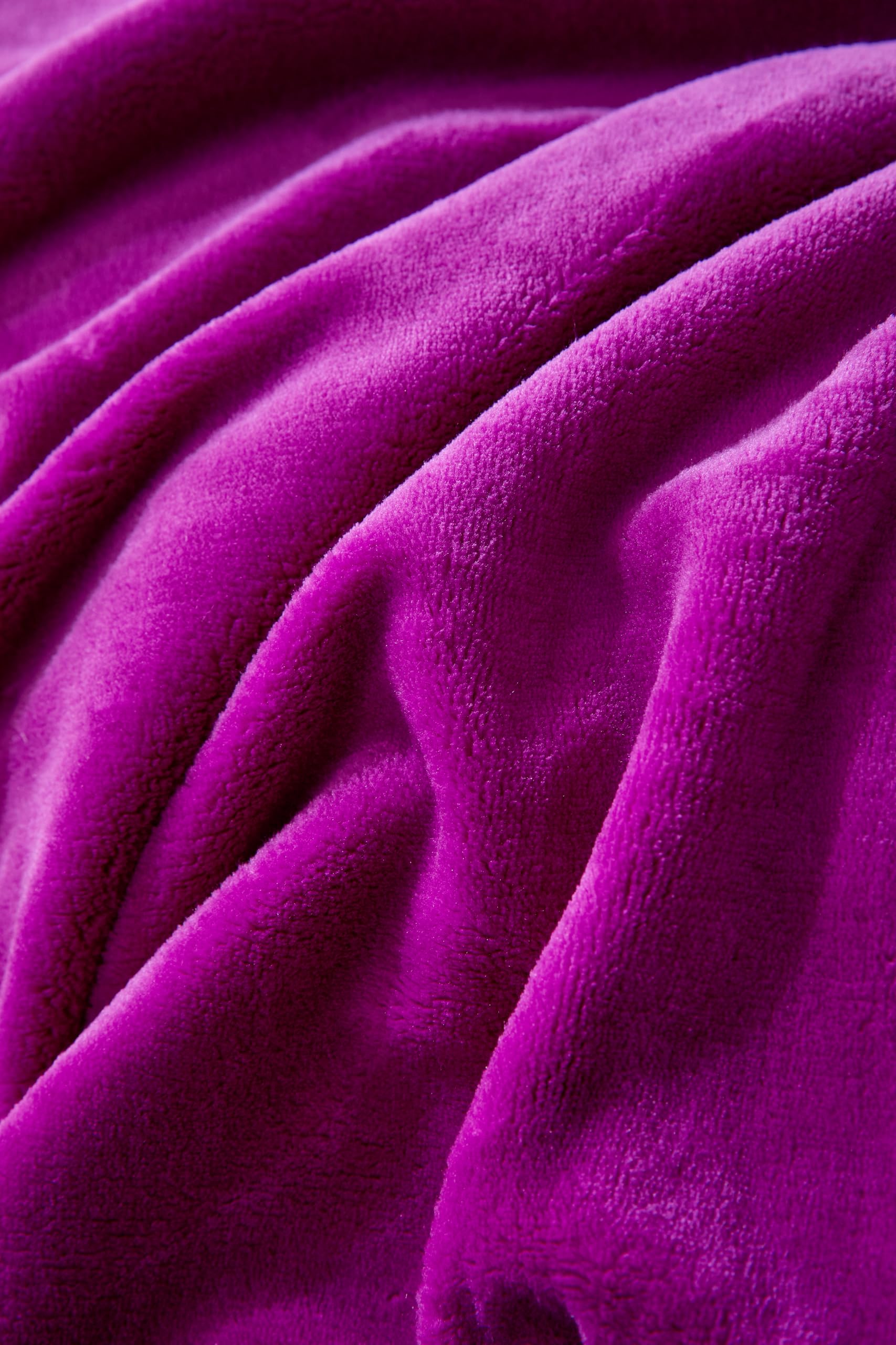 OpulentDreams Mink Fleece Blanket Throw for Beds, Sofas, and Travel - Soft, Warm and Fluffy Comfort - Opulent Dreams