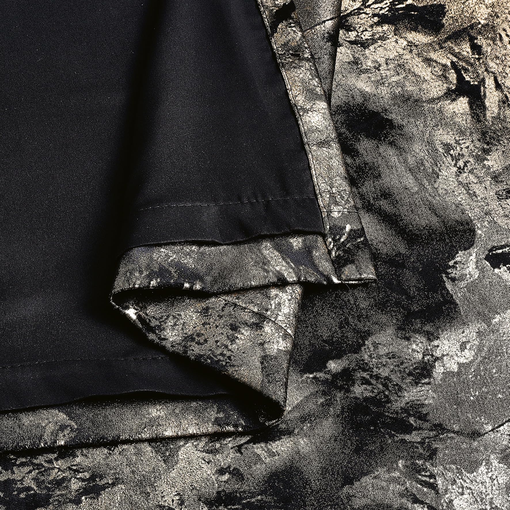Luxury Metallic Marble Velvet Curtains – Pair