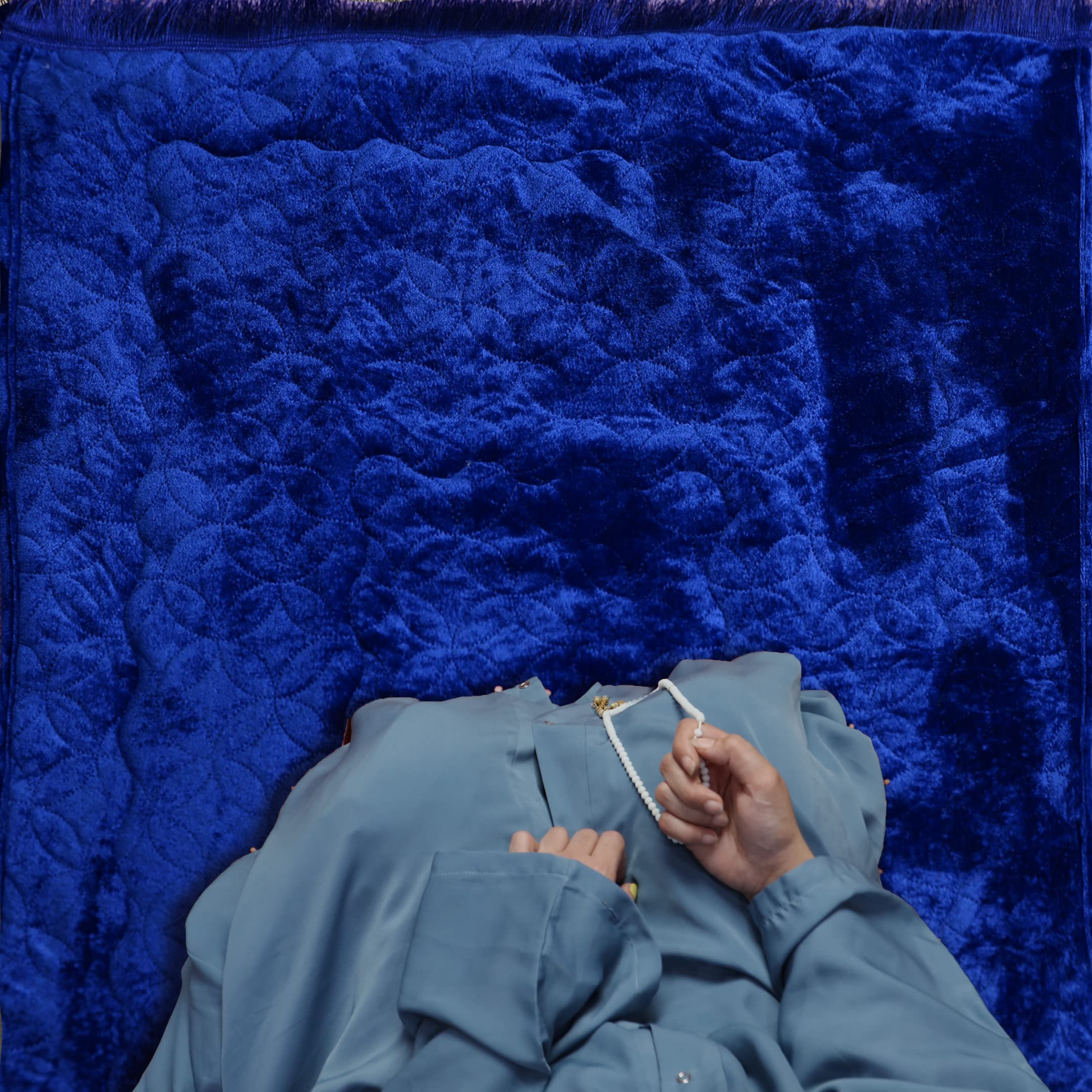 Luxury Crushed Velvet Prayer Rug