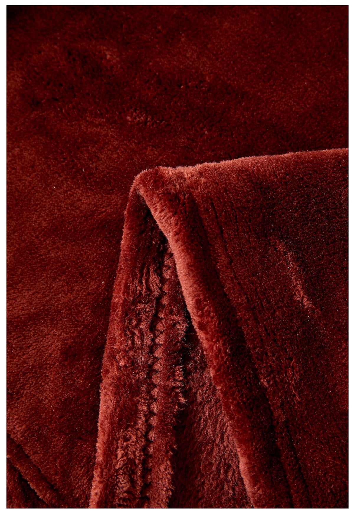Luxury Mink Fleece Throw Blanket – Soft & Cosy