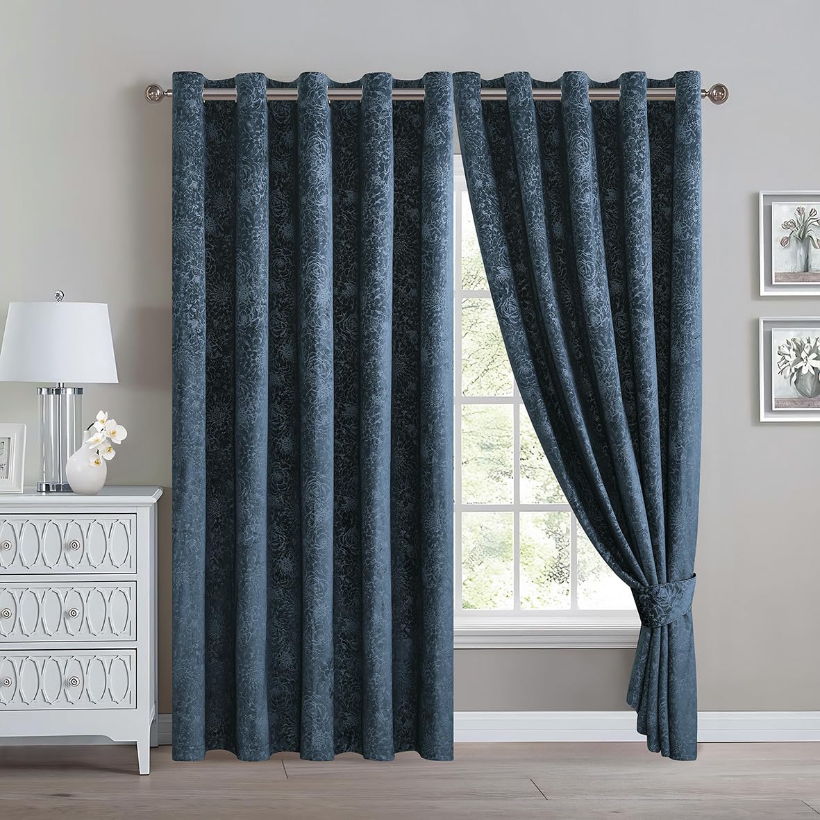 Luxury Floral Jacquard Velvet Curtains – Pair