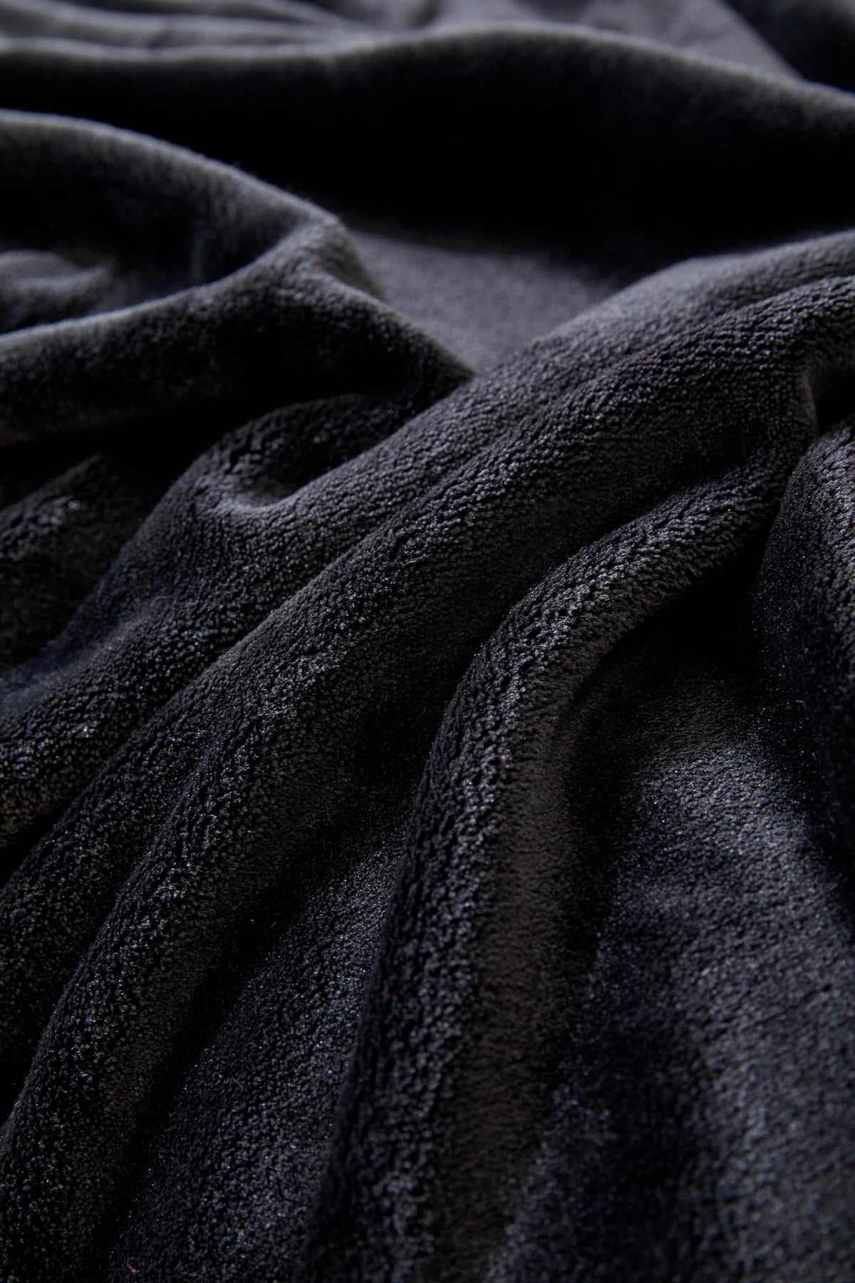 Luxury Mink Fleece Throw Blanket – Soft & Cosy